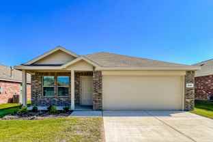 1040 Crestview Dr - Photo 1 of 1