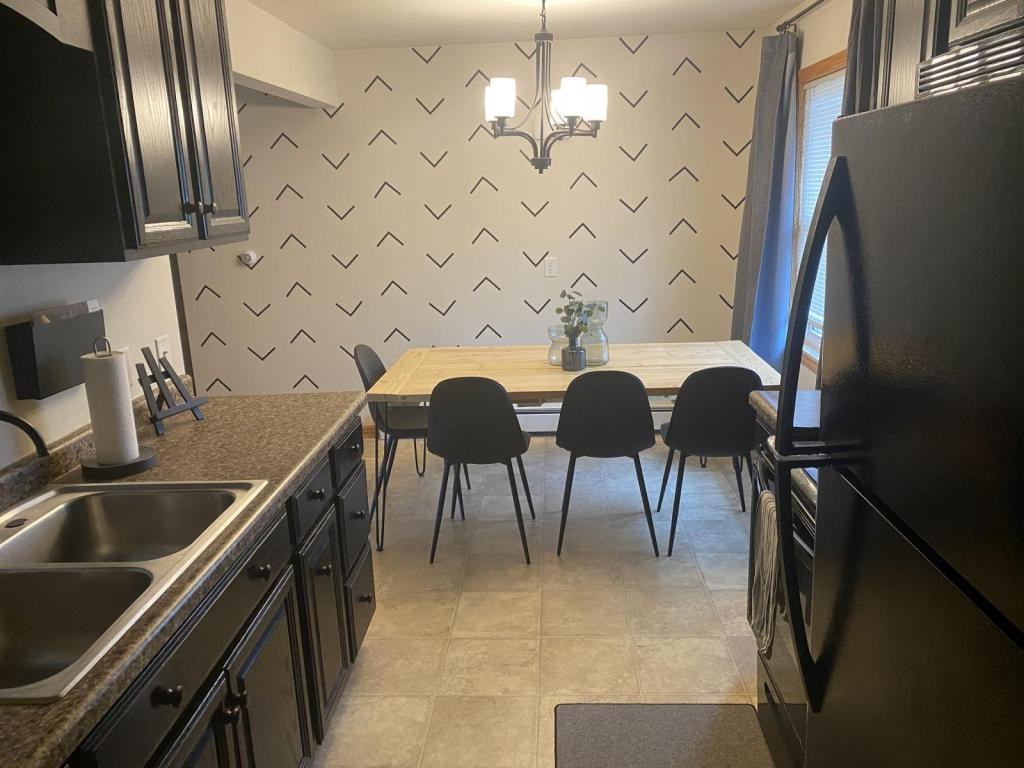 6311 Ford Street - Photo 3 of 10