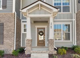 featured image of 2709 Fordham St