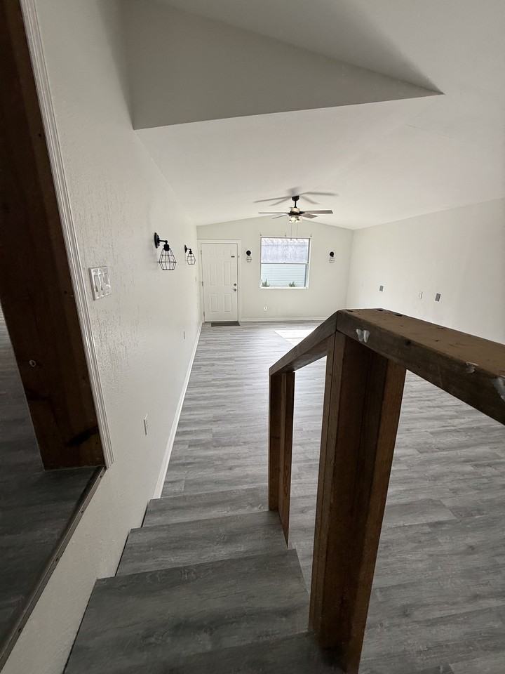 18312 Hollister Rd #NA - Photo 3 of 16