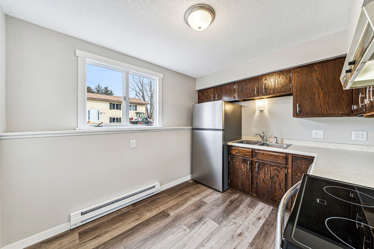 120 Emory Dr #2 - Photo 3 of 7