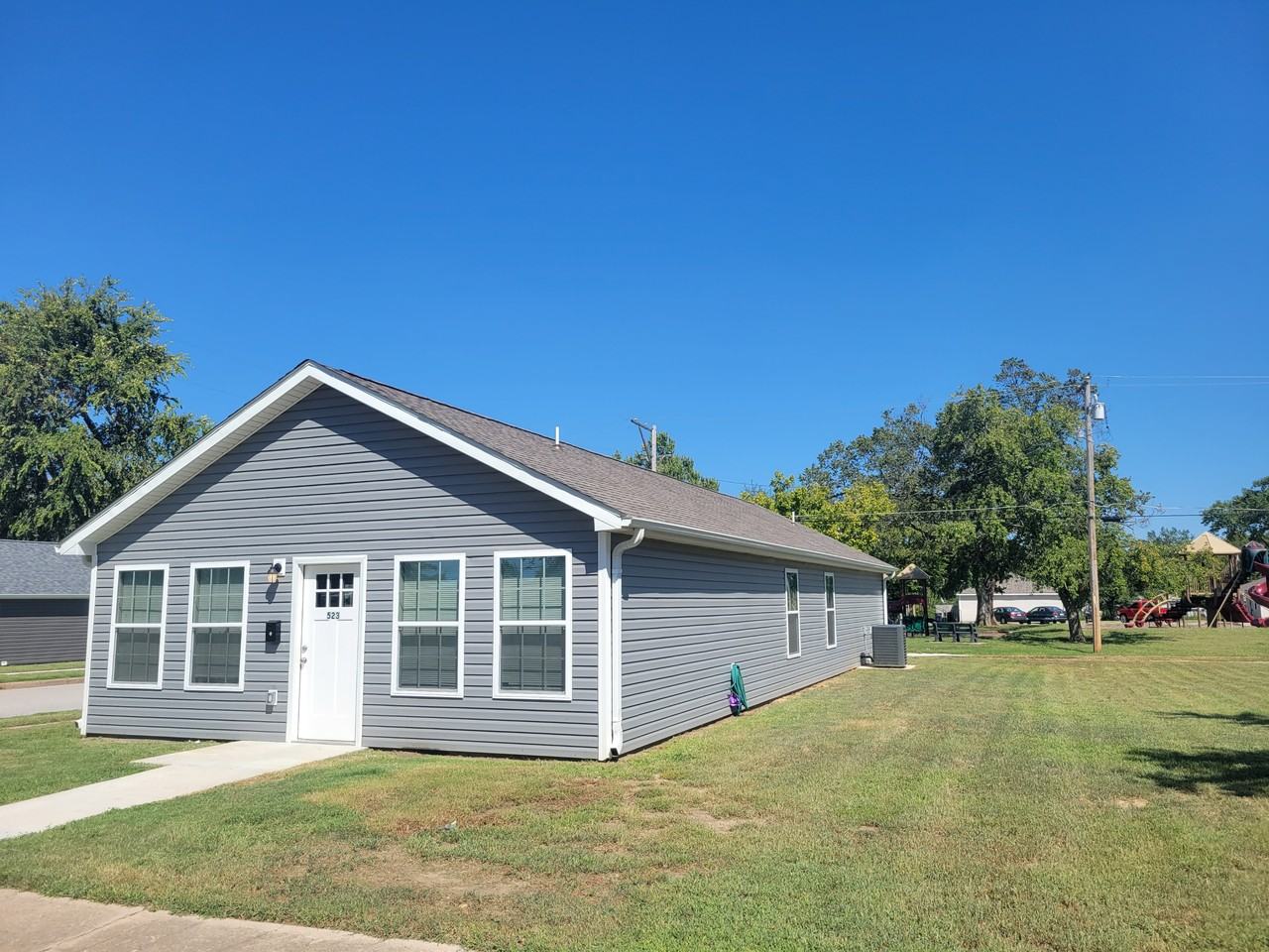 523 N Tom St #NA - Photo 2 of 16