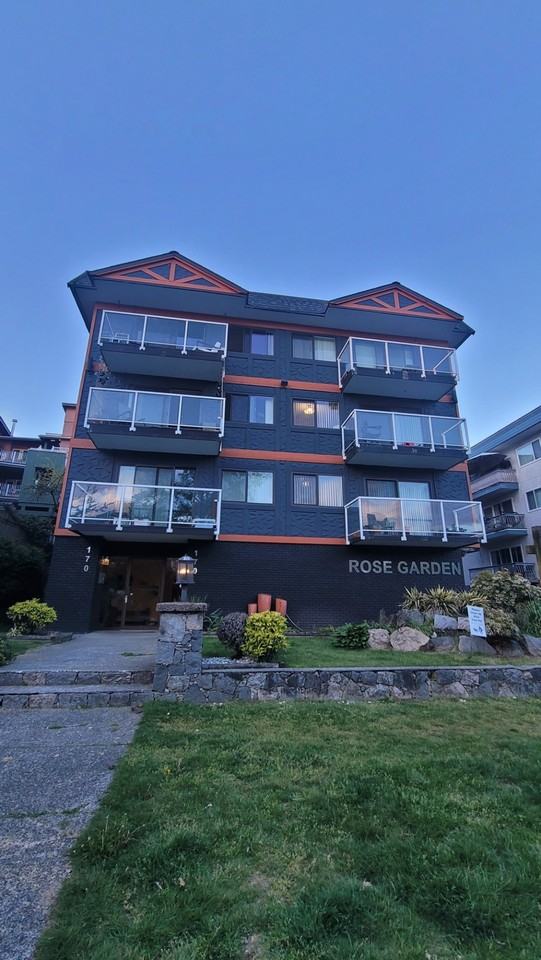 170 5th Street West - Photo 2 of 6