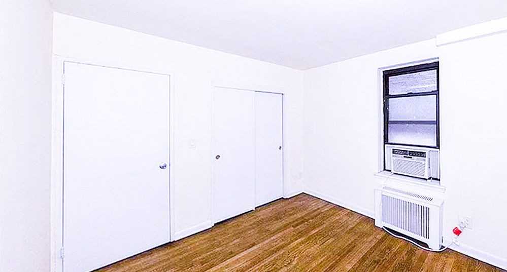 342 E 55th St #7DD - Photo 4 of 8