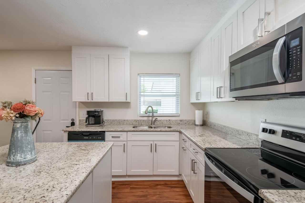 Southwest 3rd Street - Photo 5 of 14