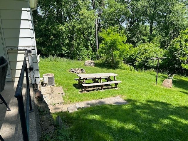 134 Jacob St - Photo 3 of 10