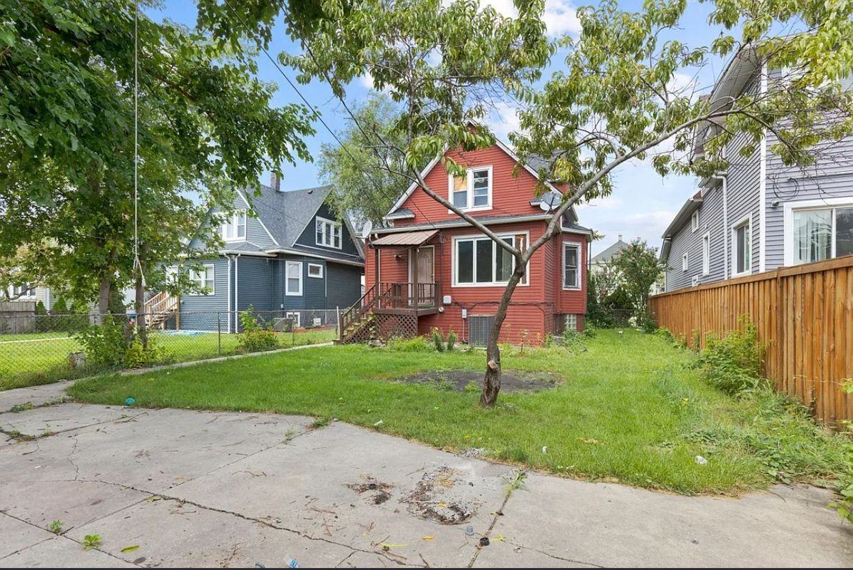 5111 W 22nd Pl - Photo 3 of 21