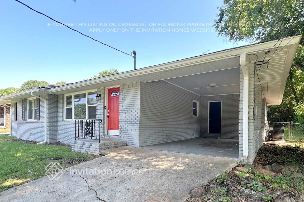 4086 Snapfinger Way - Photo 2 of 24