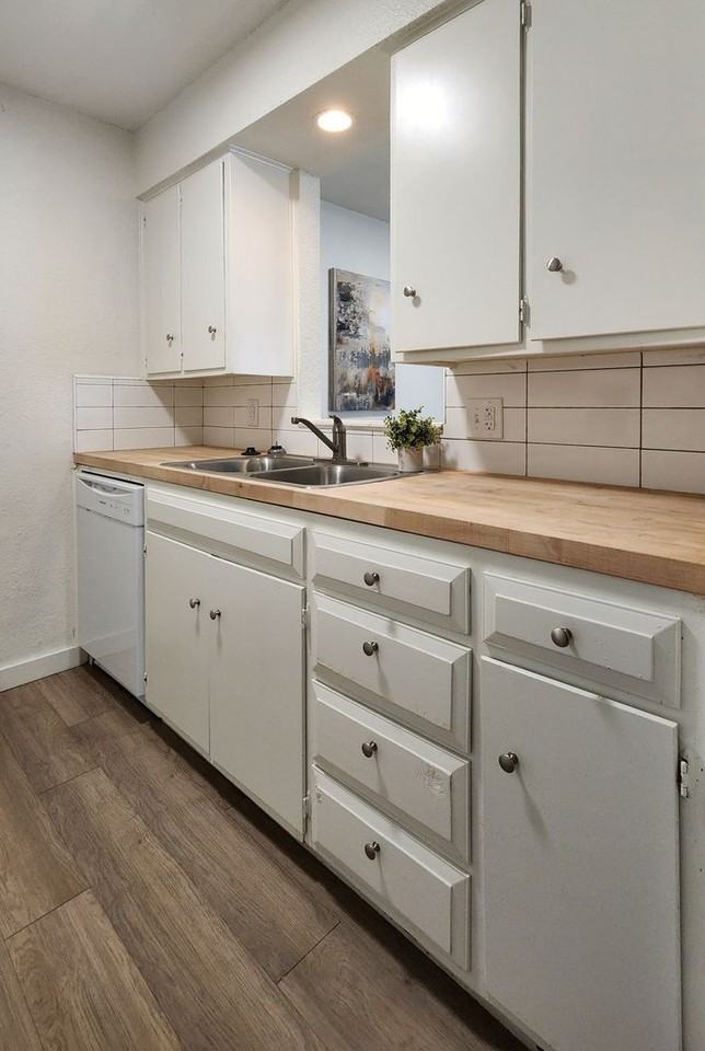 DR 2101 16th Street (Nomad Apartments) - Photo 7 of 40