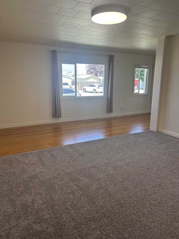400 South 2nd Street - Photo 3 of 10