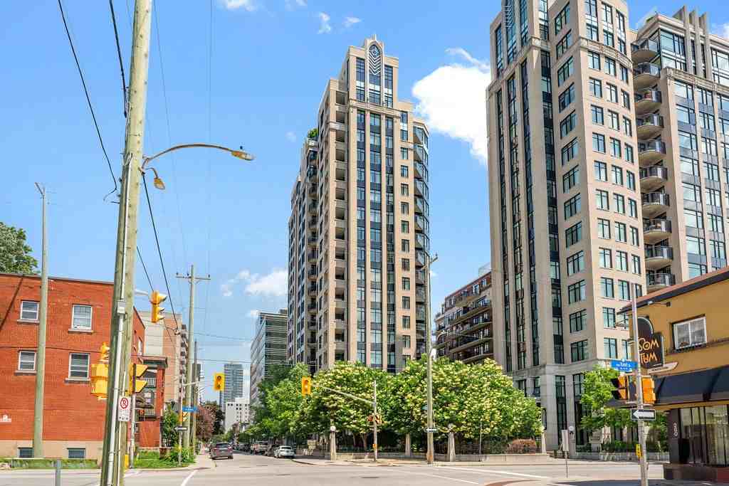 235 Kent Street #514