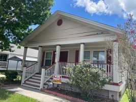featured image of 9552 Chinn St