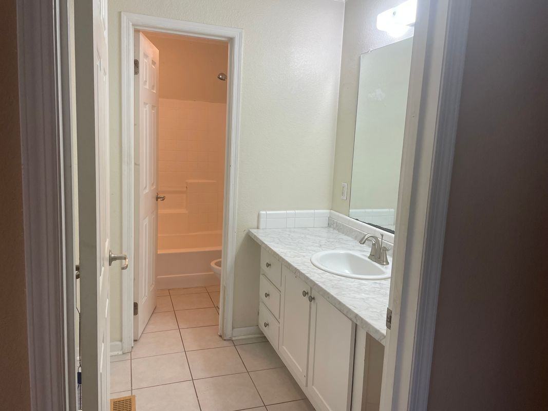 9552 Chinn St - Photo 7 of 13