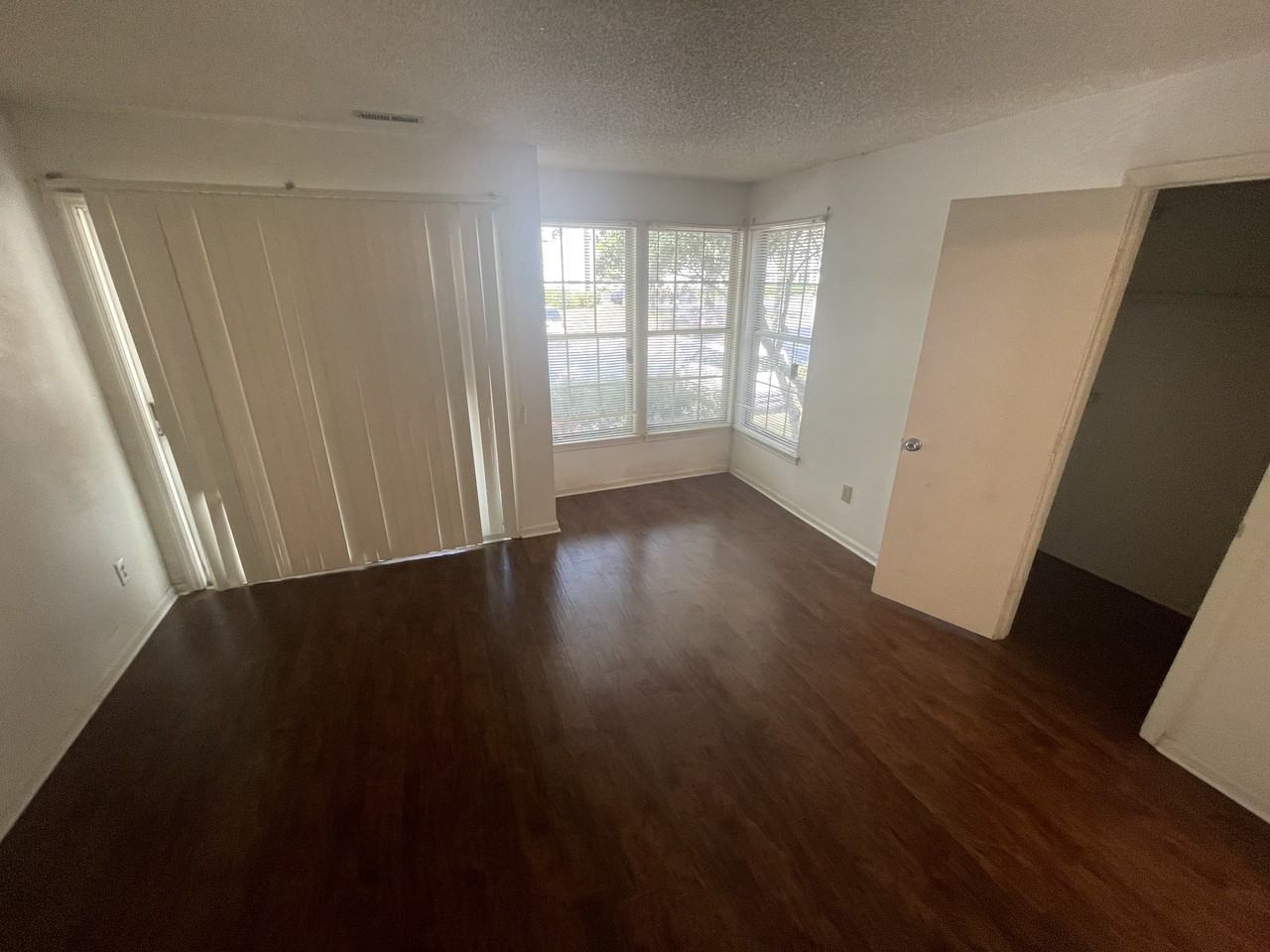 9601 Vinca Circle #A - Photo 4 of 16