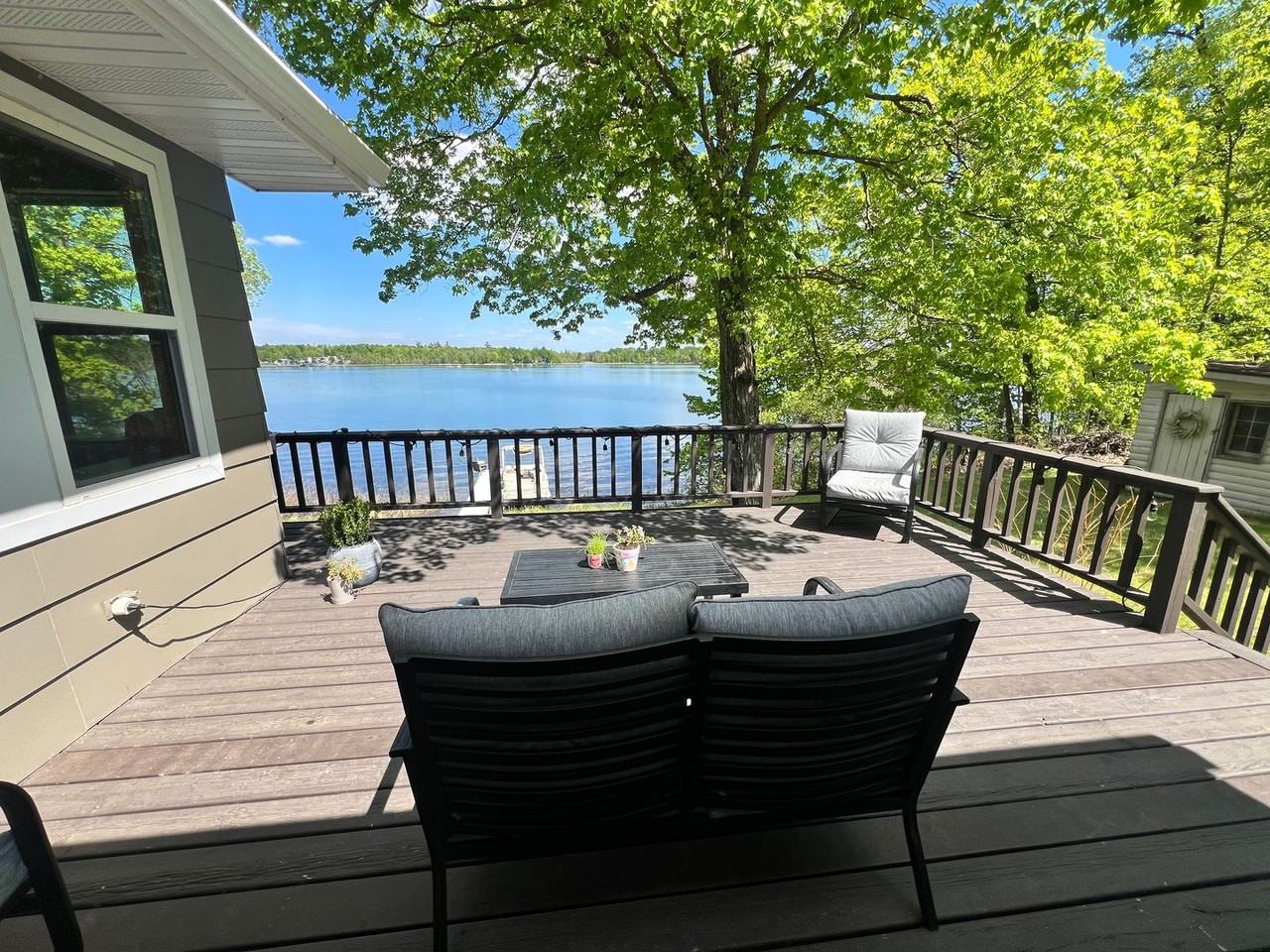 1926 Island View Dr Ne - Photo 5 of 17