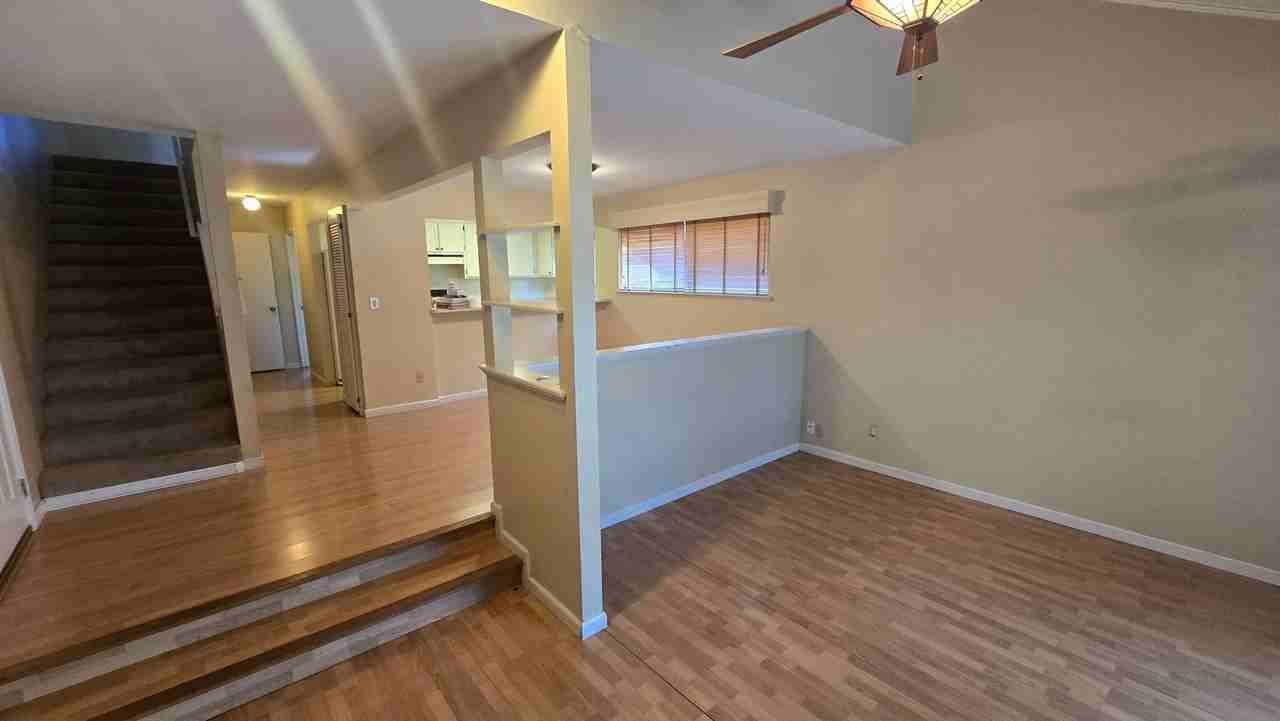 8341 Valley View Ct - Photo 6 of 21
