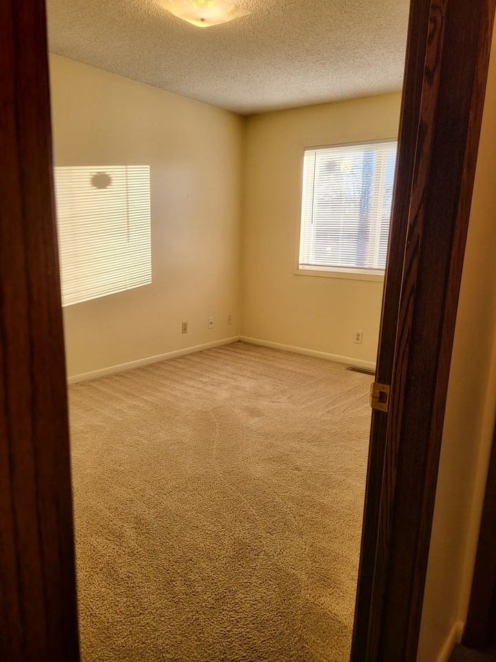 1440 Fir Avenue - Photo 2 of 44