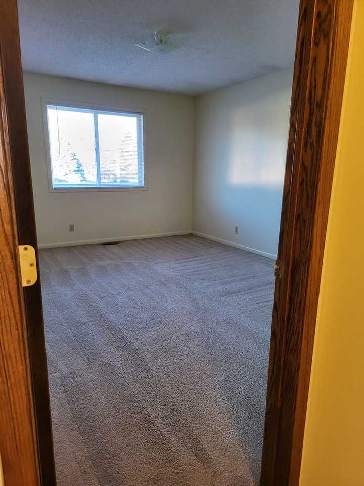 1440 Fir Avenue - Photo 3 of 44