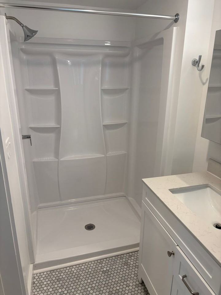 200 Laurel Street - Photo 7 of 22