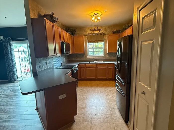 25985 Maritime Cir S #28 - Photo 2 of 6