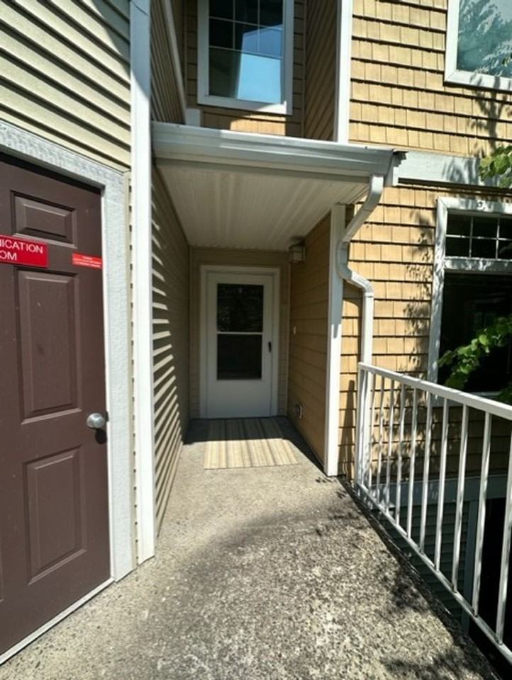 4020 S 212th Ct #G - Photo 2 of 25