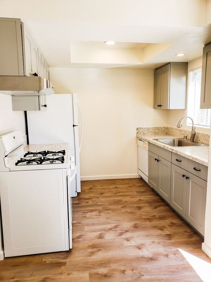 533 W Ward Ave - Photo 6 of 19