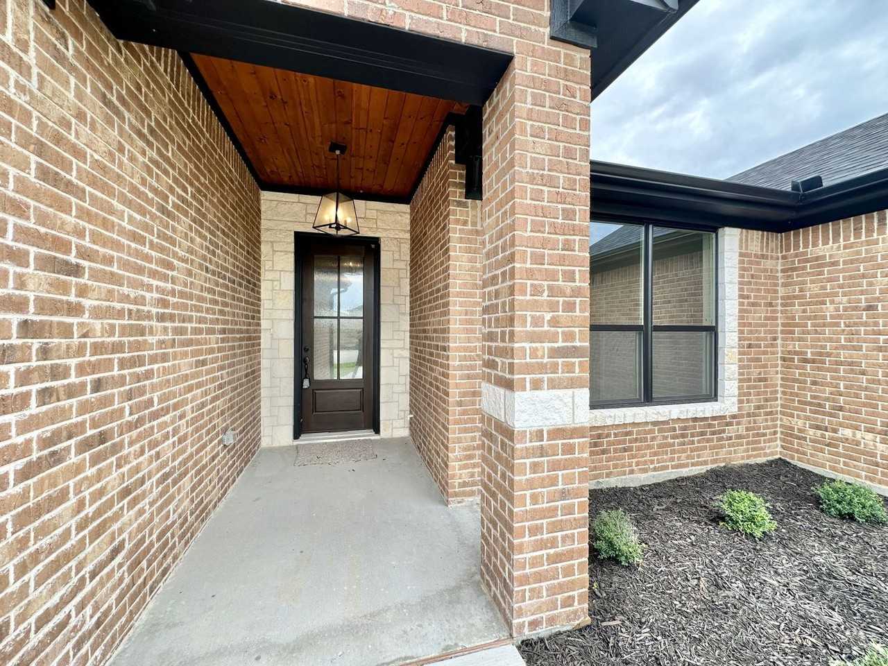 8500 Kasen Ave - Photo 3 of 50