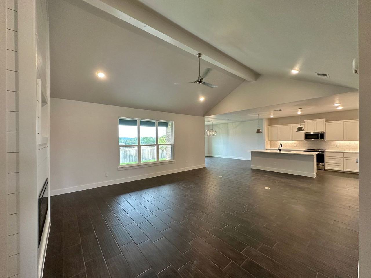 8500 Kasen Ave - Photo 5 of 50