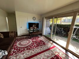 featured image of 2614 S Green St