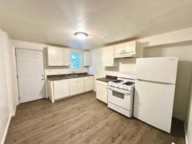 5211 Lytle St - Photo 1 of 1