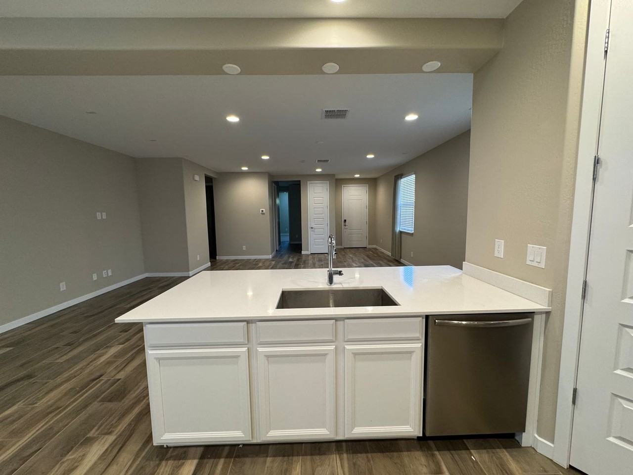 2048 W Sienna Bouquet Pl - Photo 6 of 20