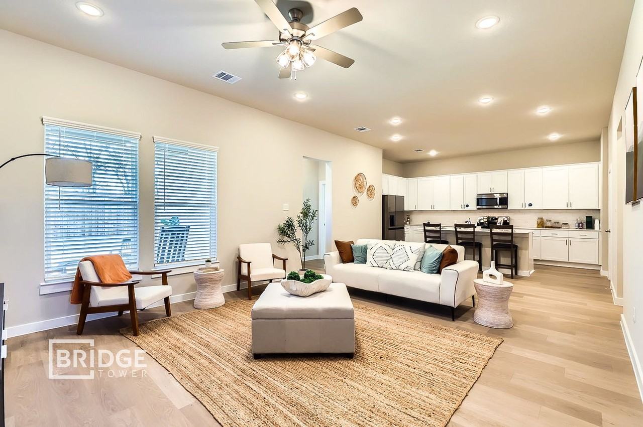 1032 Ethan Cir - Photo 3 of 14