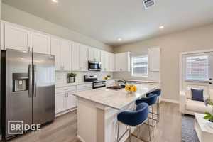 featured image of 1009 Ethan Cir