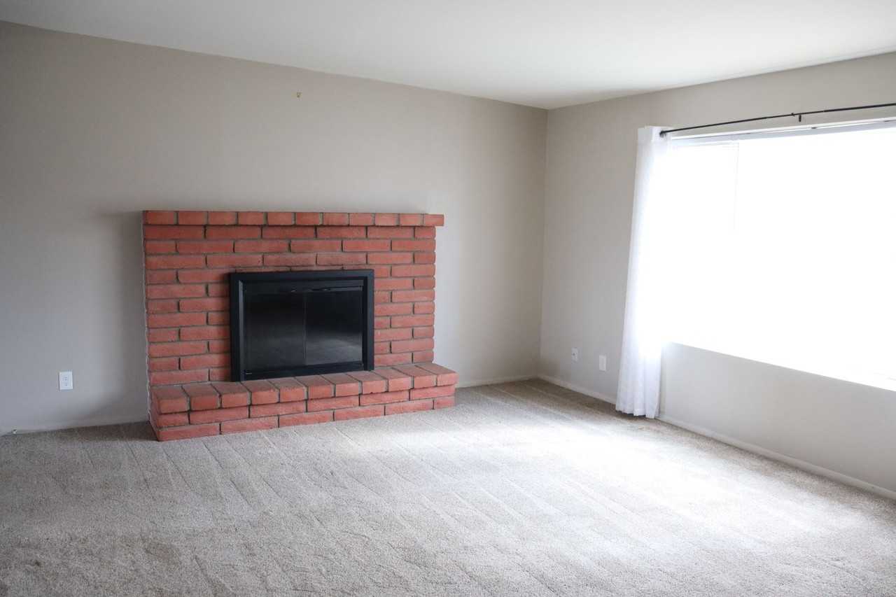 5001 S Sioux Ave - Photo 2 of 17