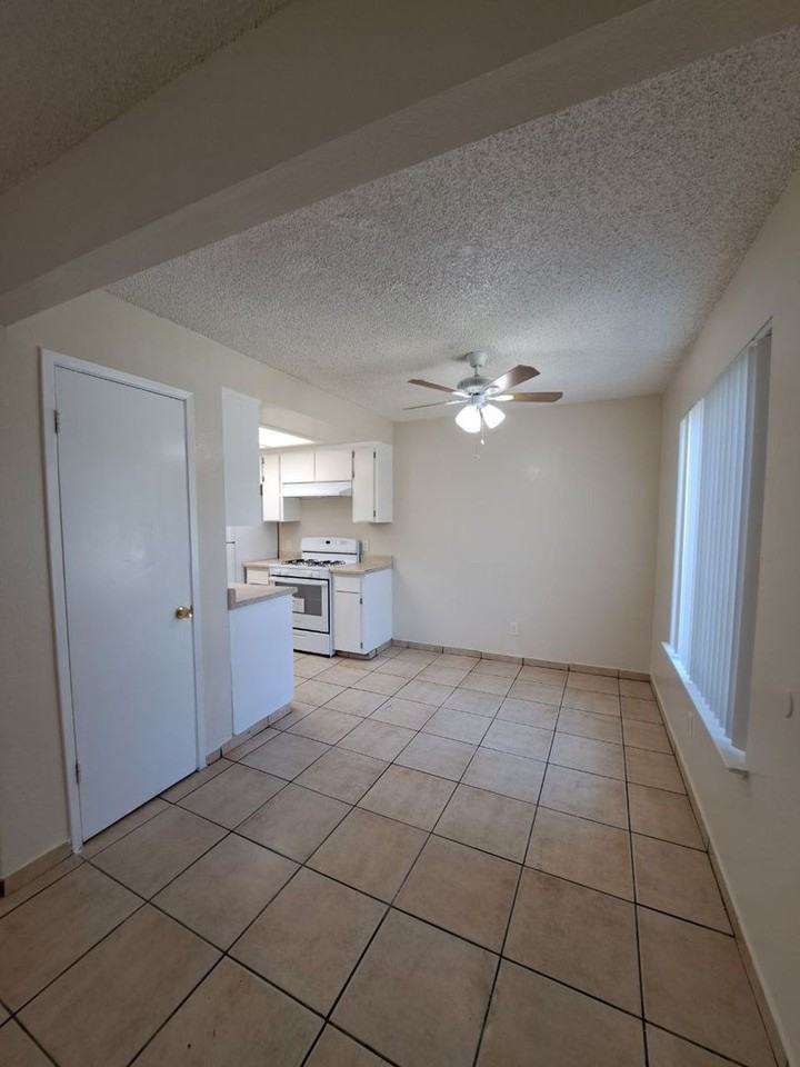 Fresno Sweet Homes - Photo 7 of 35