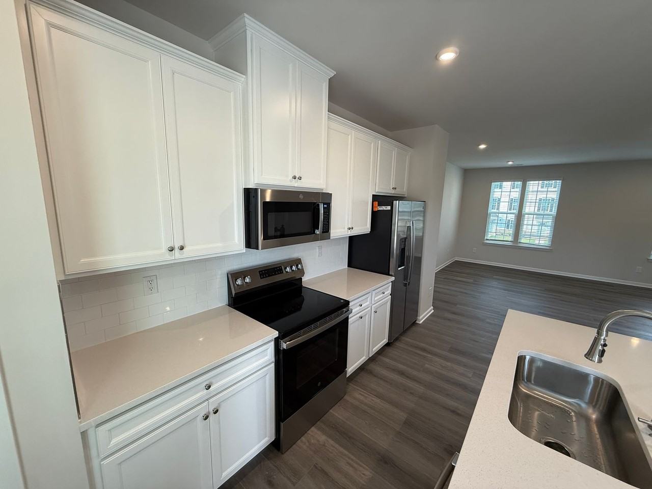 2159 Primm Farms Dr - Photo 7 of 26