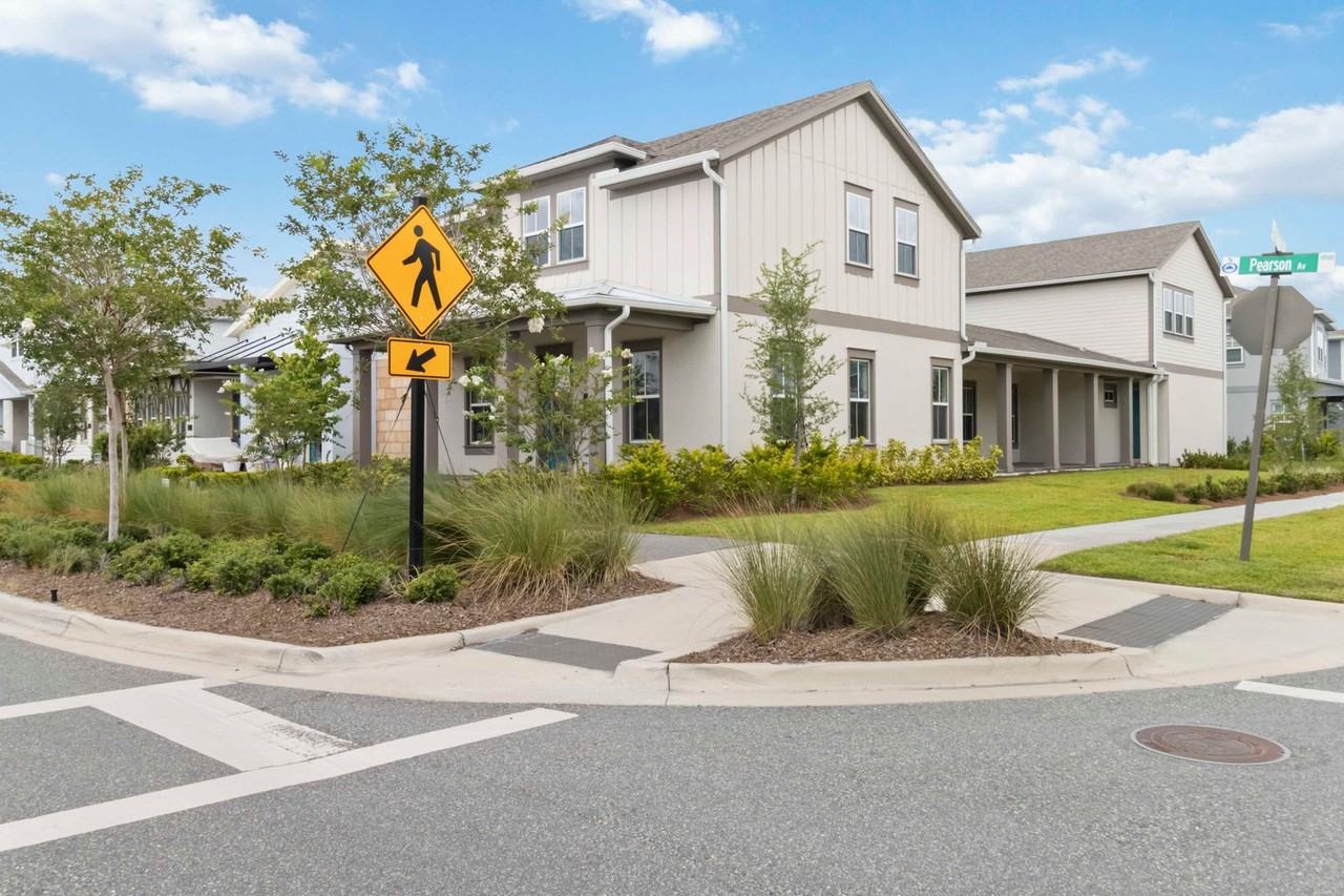 10185 Pearson Avenue - Photo 5 of 50