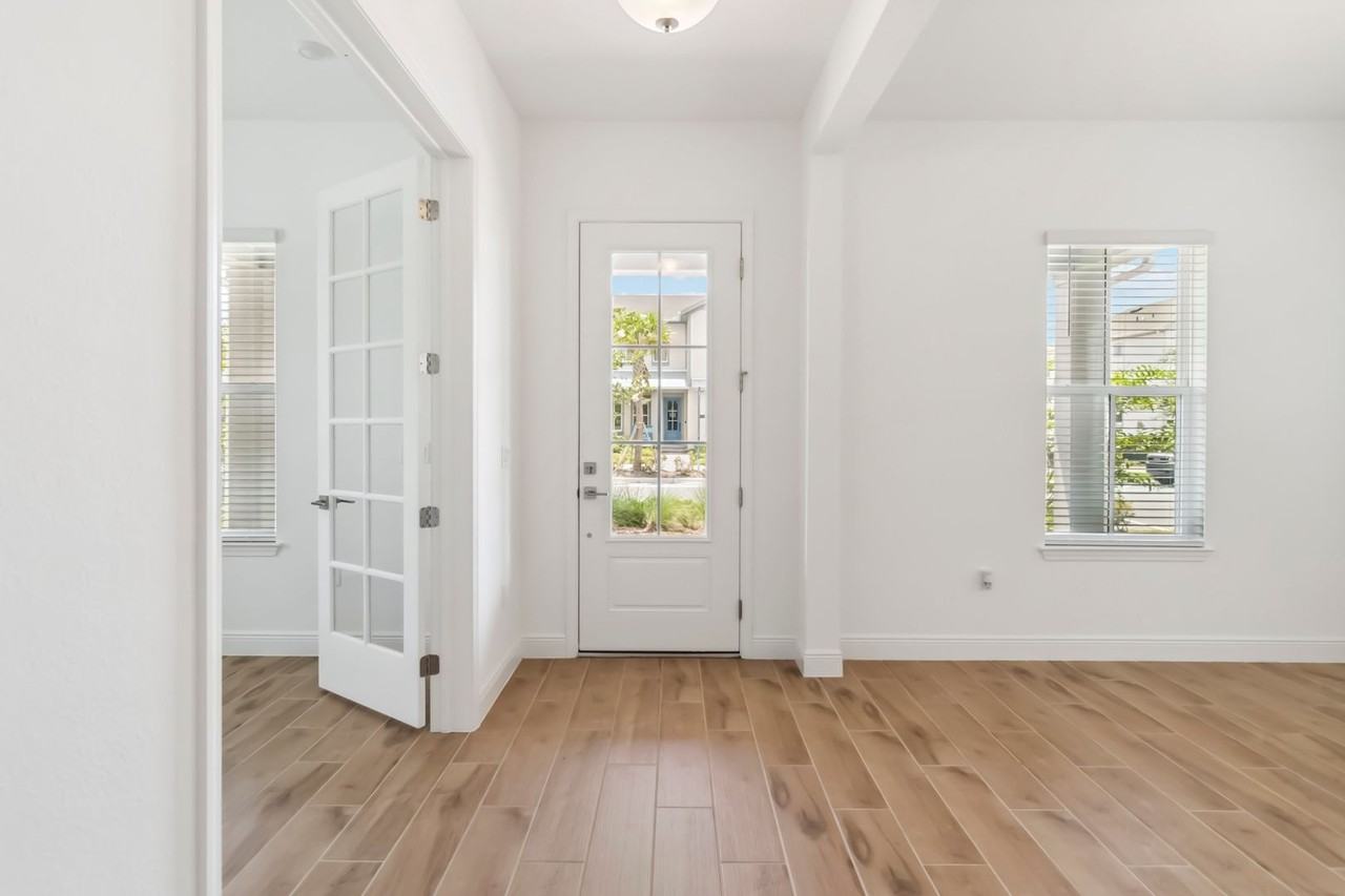 10185 Pearson Avenue - Photo 7 of 50