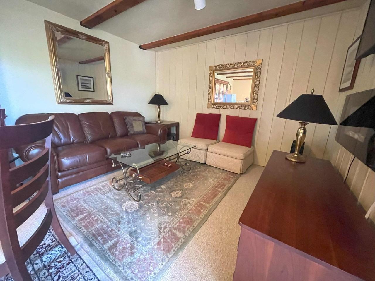 13922 Hemlock Dr - Photo 3 of 12