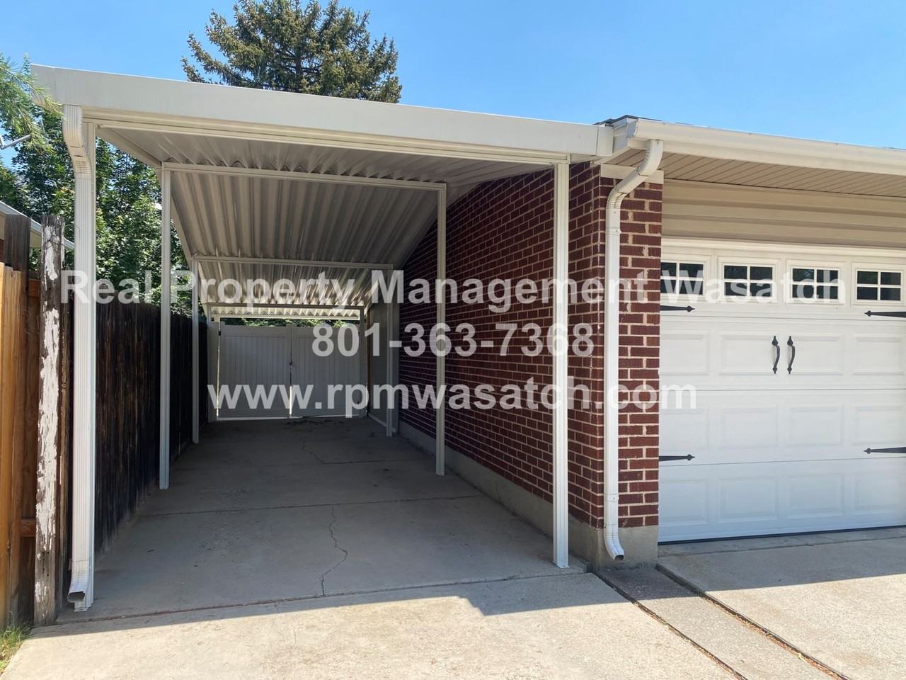7089 S 2825 E - Photo 4 of 39