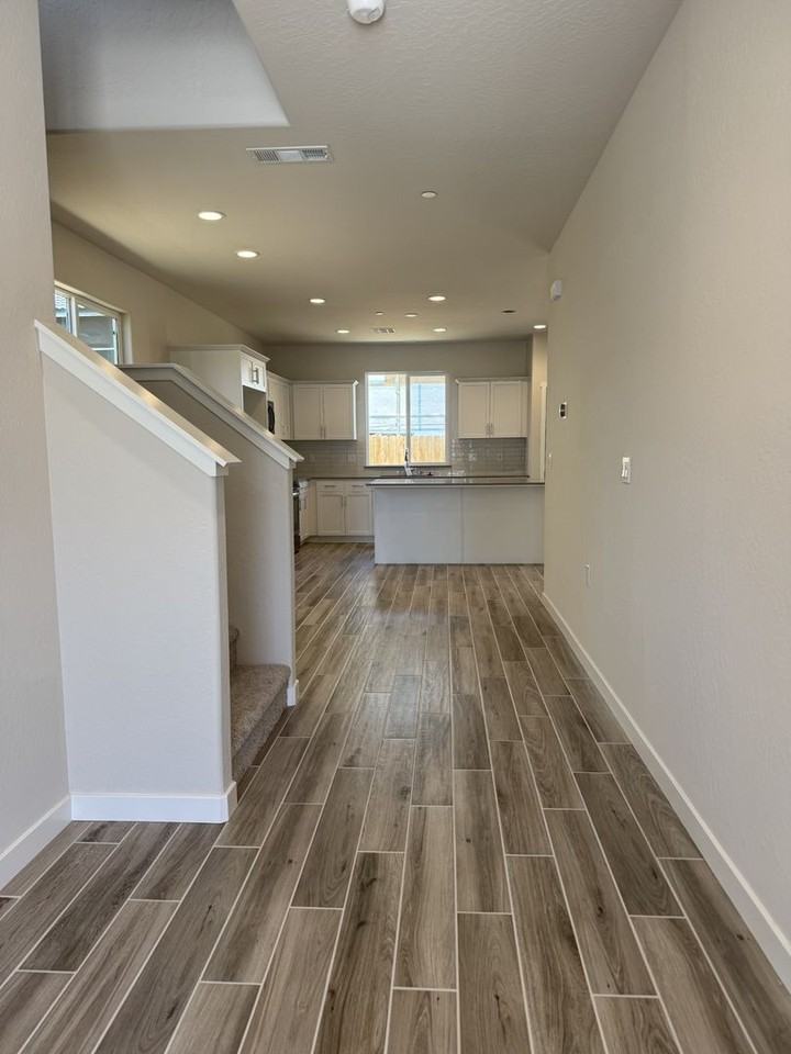 2932 E Escarpa Dr - Photo 2 of 7