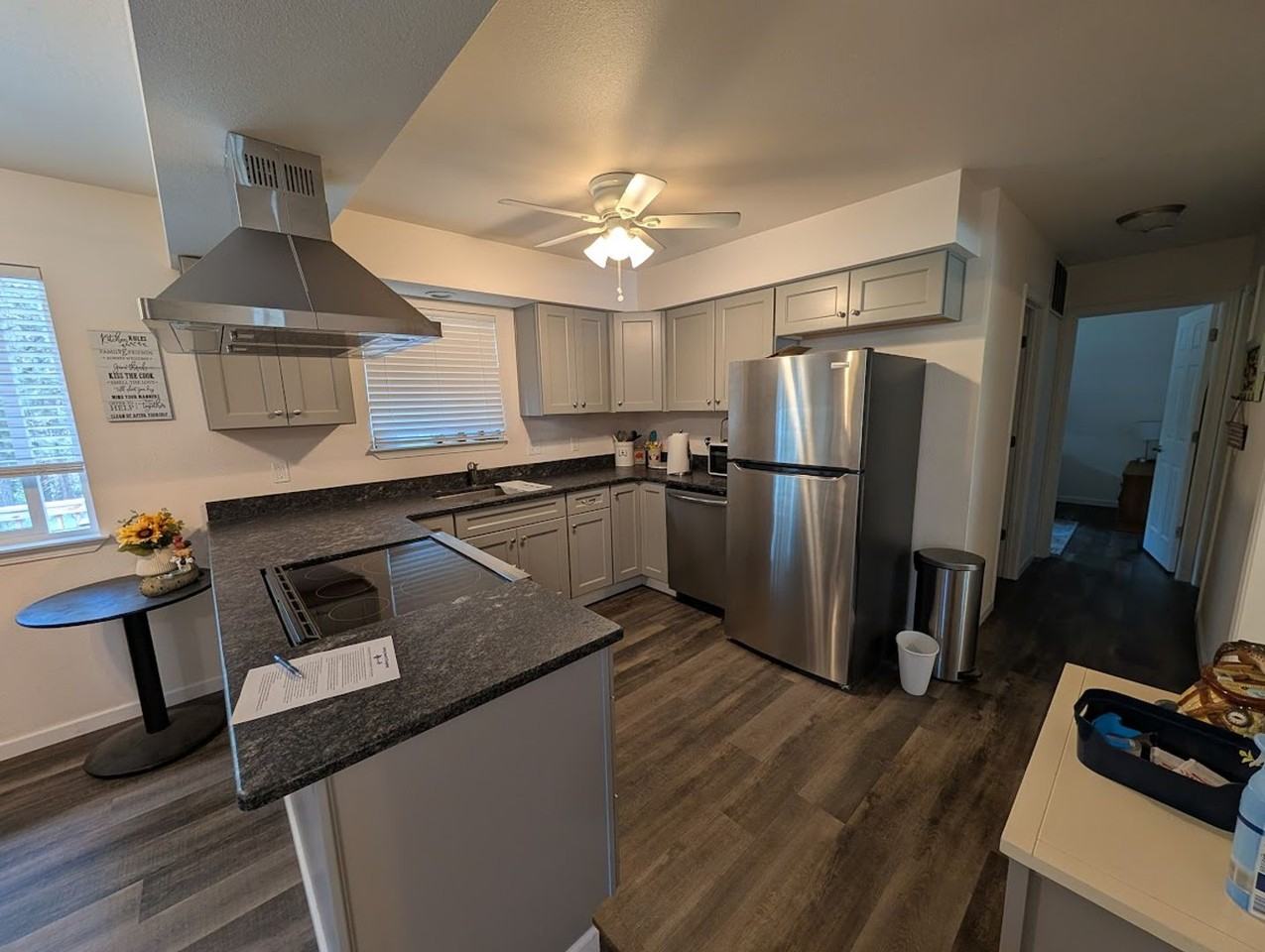 719 Camas Dr - Photo 3 of 21