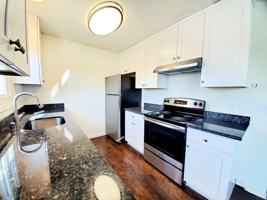 featured image of 144 N Grant St