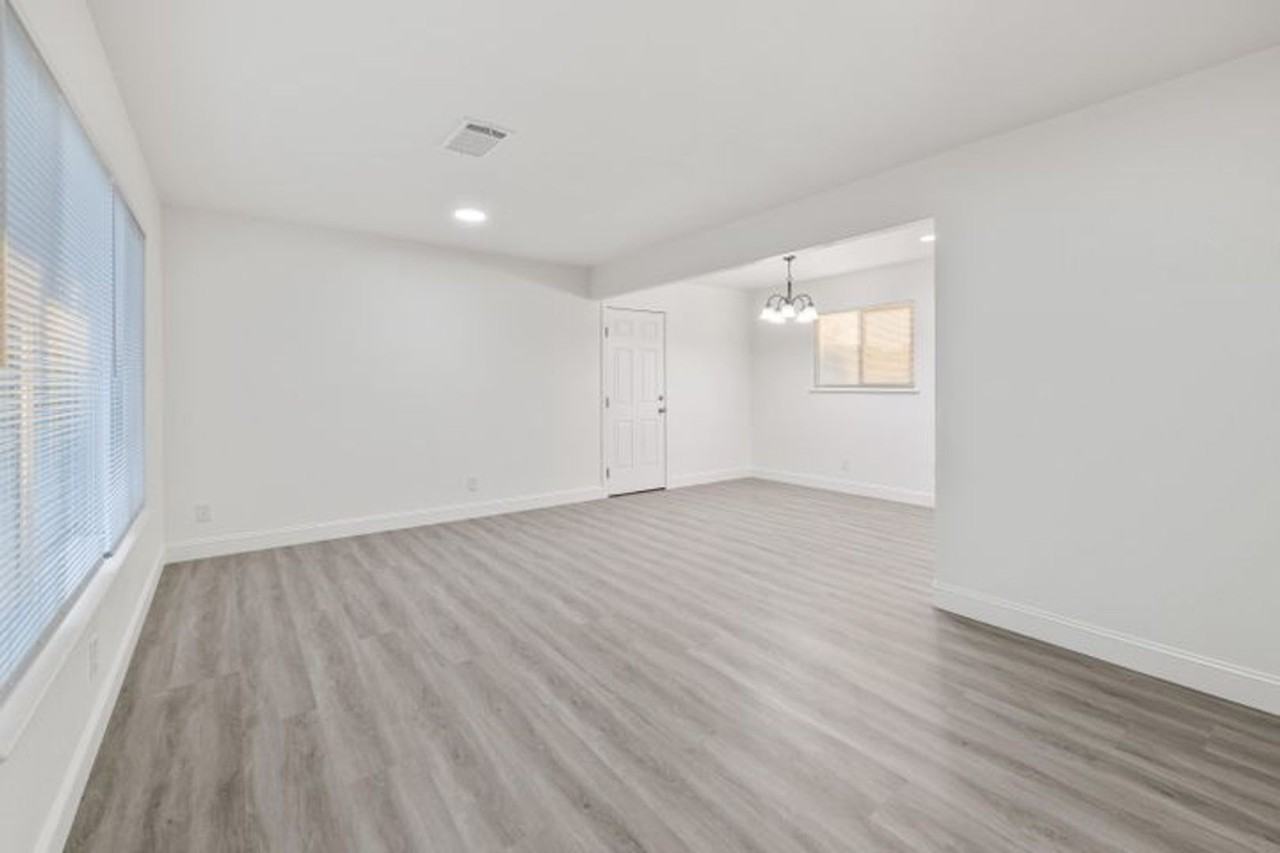 1406 W Roosevelt Ave - Photo 5 of 22