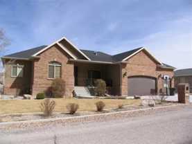 2561 Fairway Ln - Photo 1 of 1