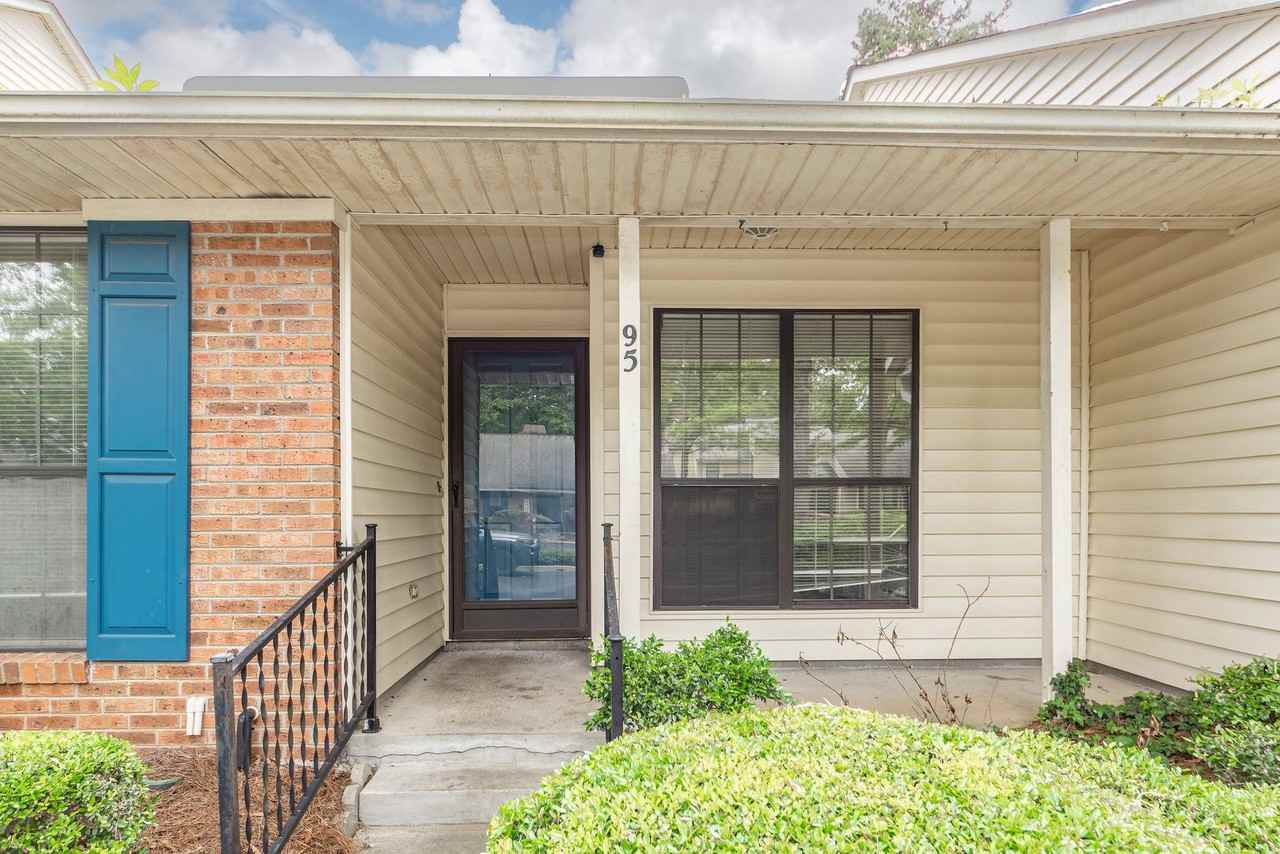 95 Indigo Ln - Photo 2 of 34