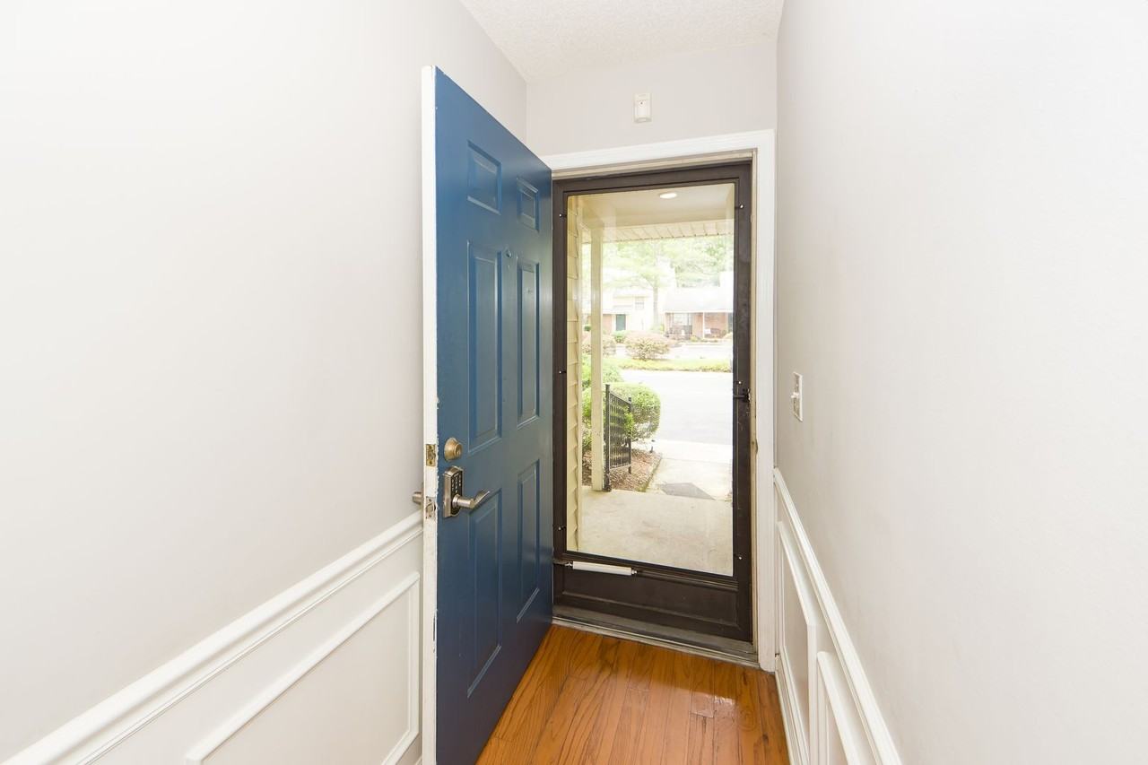 95 Indigo Ln - Photo 3 of 34