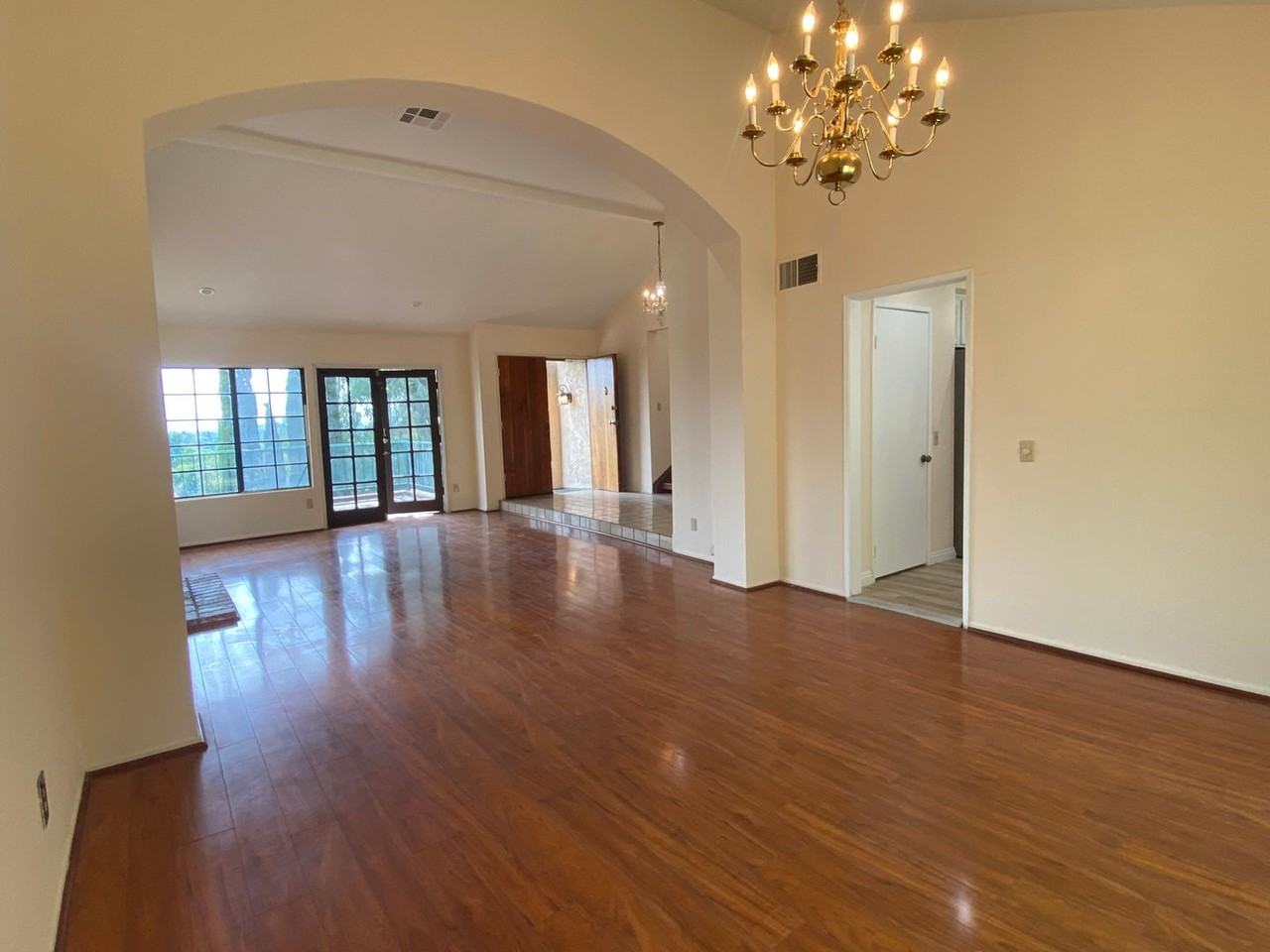 6709 Corie Ln - Photo 3 of 30