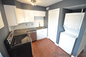 featured image of 188-190-192-194 Kinnear Alley