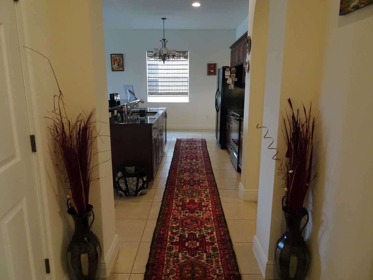 106 Lerida Ct - Photo 3 of 21